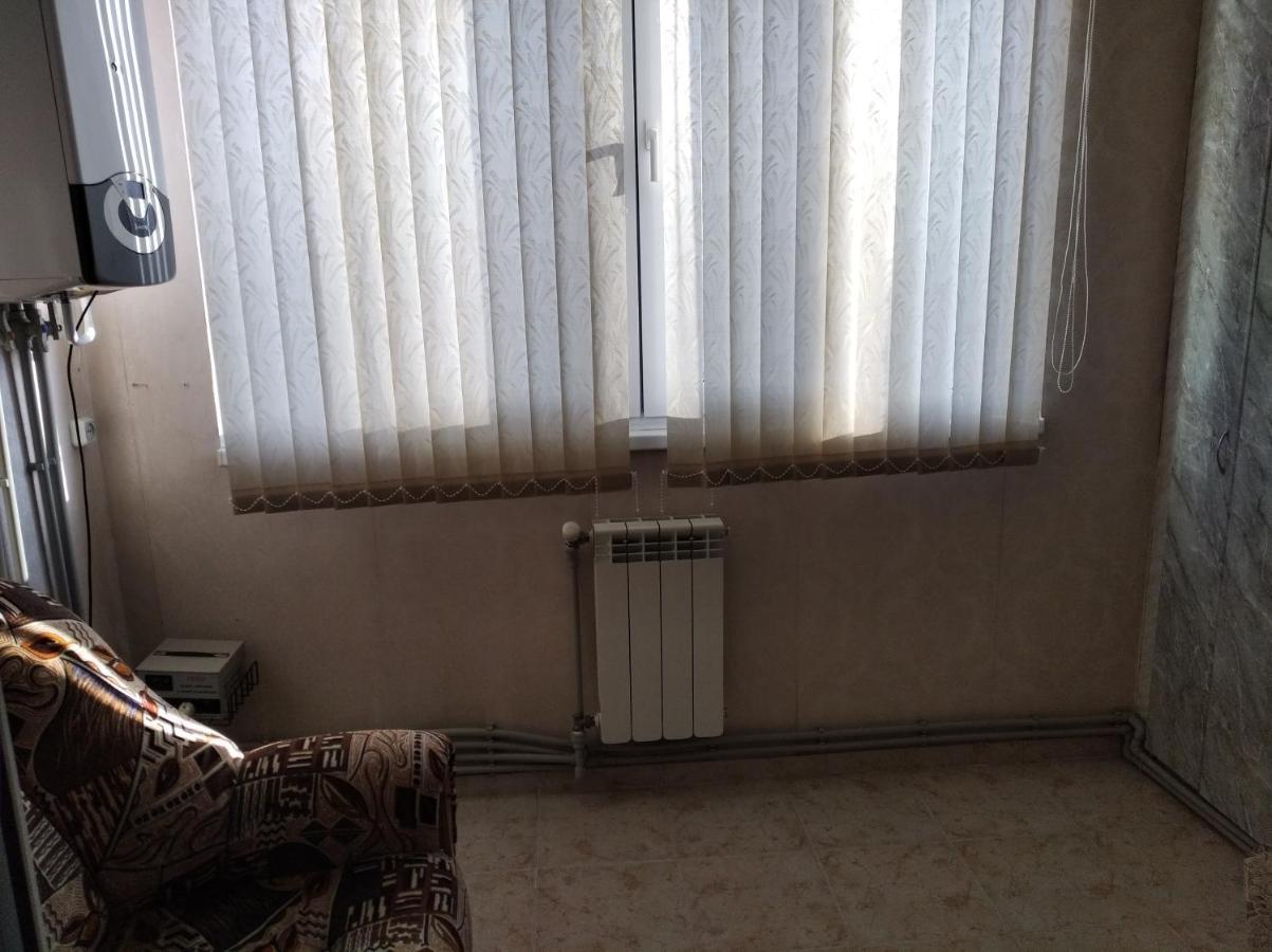 3 Room Apartment In Small Center Of Erevan Exterior foto
